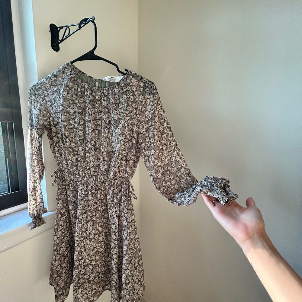 H&M Multicolor Floral Dress